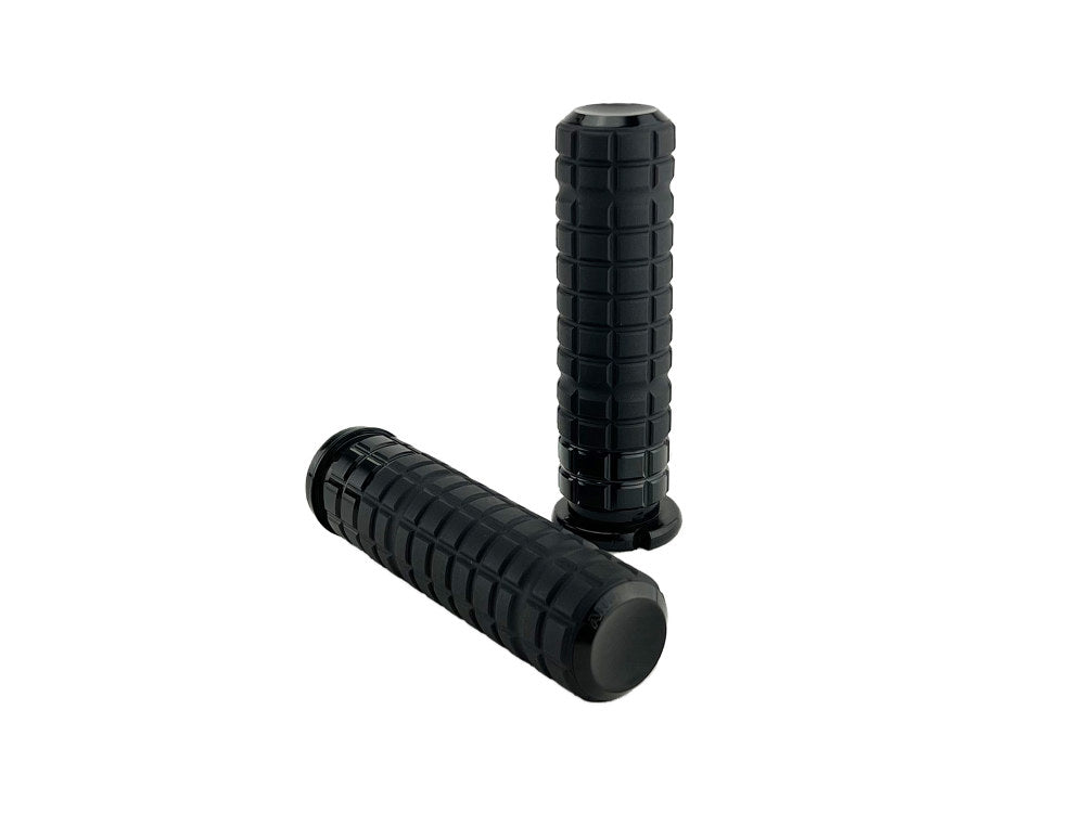 SpeedLiner Handgrips - Black. Fits Big Twin 2008-2024 with Throttle-by-Wire