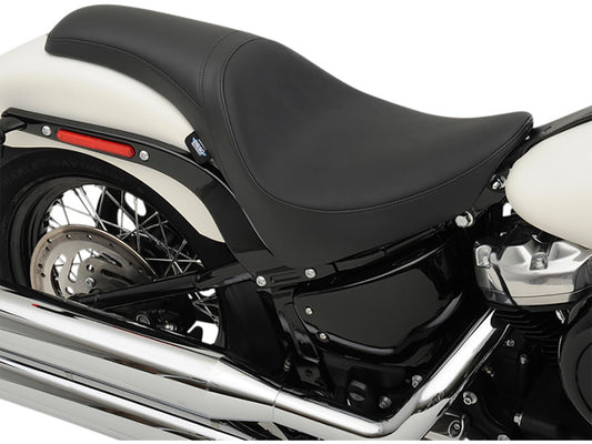 Predator Dual Seat - Smooth Solar Leather Black. Fits Softail Deluxe 2018-2020, Slim 2018-2021, Standard 2020-2024 & Street Bob & Heritage Classic 2018up
