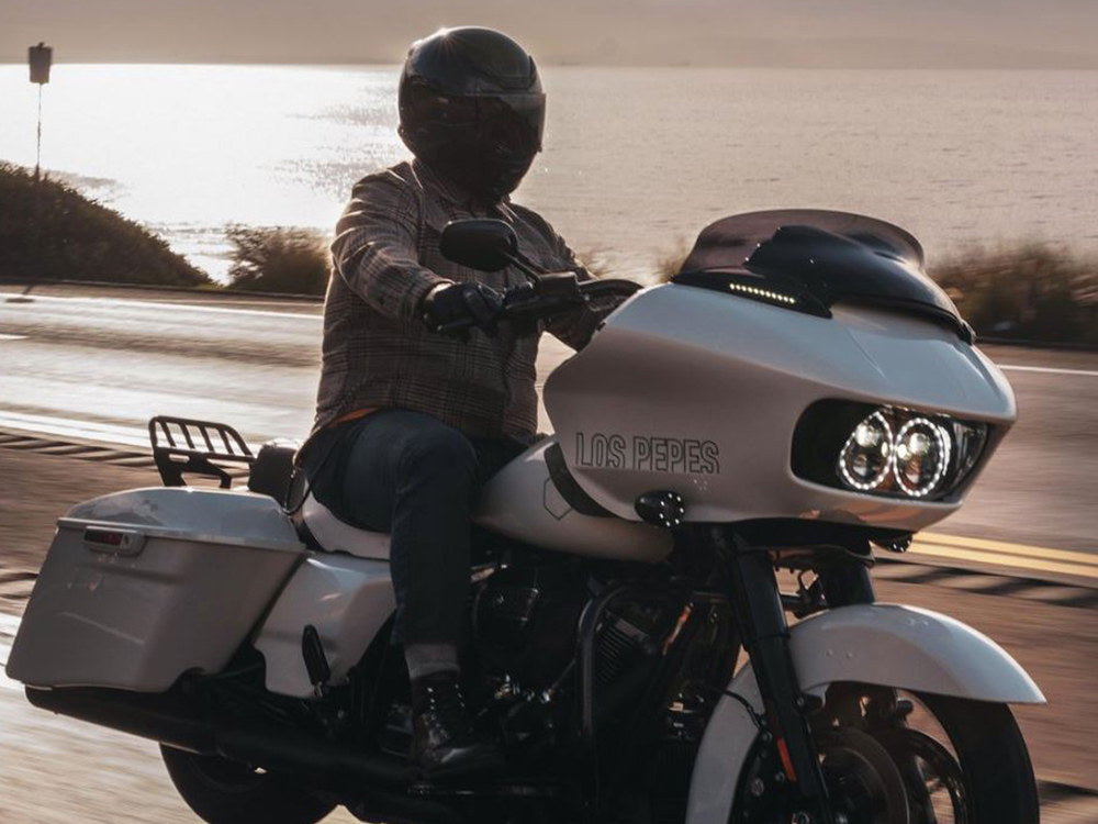 6.5in. Spoiler Windshield - Dark Smoke. Fits Road Glide 2015-2023