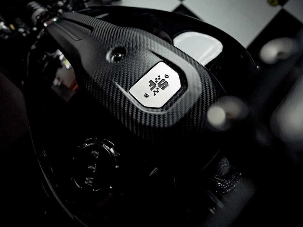 Carbon Dash - Gloss Finish. Fits Low Rider S & Low Rider ST 2022up & Breakout 2025up