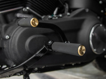 Knurled Fusion Footpegs - Brass