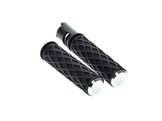 Diamond Handgrips - Chrome. Fits CVO Touring 2023up, Street Glide & Road Glide 2024up, Touring 2025up & Softail 2025up
