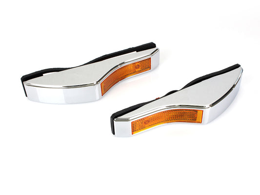 Strut Mount Turn Signal with Amber Lens - Chrome.