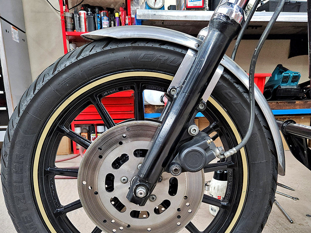 Front Fender - Raw. Fits Narrow Glide Dyna 1973-2005, FXR 1982-1994 & Sportster 1973-2021