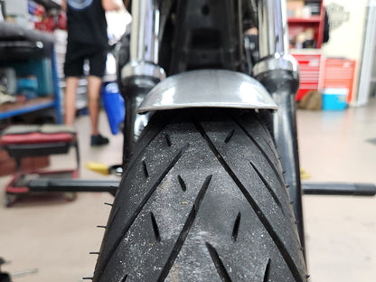Front Fender - Raw. Fits Narrow Glide Dyna 1973-2005, FXR 1982-1994 & Sportster 1973-2021