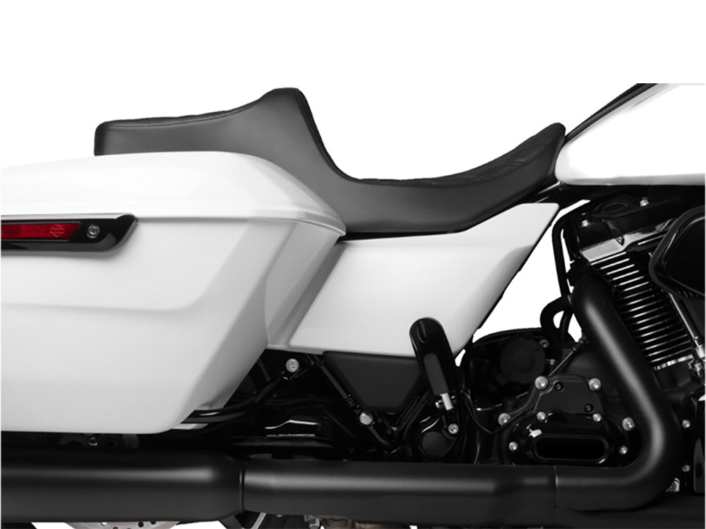 Predator 3 Dual Seat with Black Double Diamond Lattice Stitch. Fits CVO Touring 2023up, Street Glide & Road Glide 2024up, Touring 2025up
