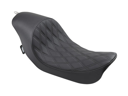 3/4 Low Solo Seat with Black Diamond Lattice Stitch. Fits Dyna 2006-2017
