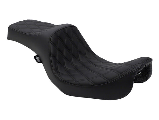 Predator 3 Dual Seat with Black Double Diamond Lattice Stitch. Fits Dyna 2006-2017
