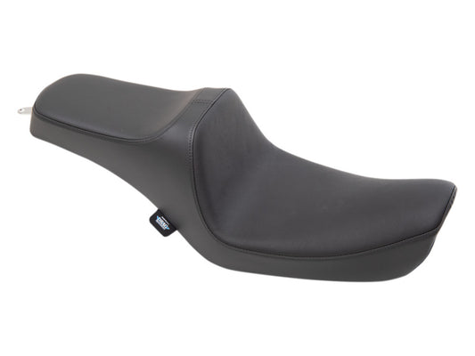 Predator 3 Dual Seat - Smooth Black. Fits Dyna 1996-2003
