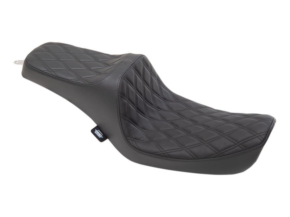 Predator 3 Dual Seat with Black Double Diamond Lattice Stitch. Fits Dyna 1996-2003