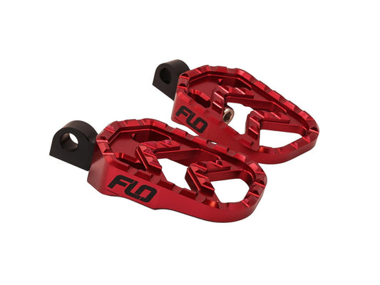 Savage Series Footpegs with HD Male Mount - Red