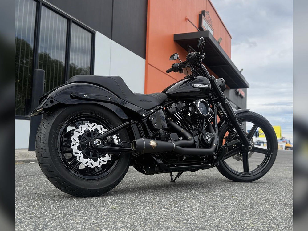 11.5in. Rear Floating Wave Disc Rotor with Black Carrier. Fits Big Twin 2000up & Sportster 2000-2010.