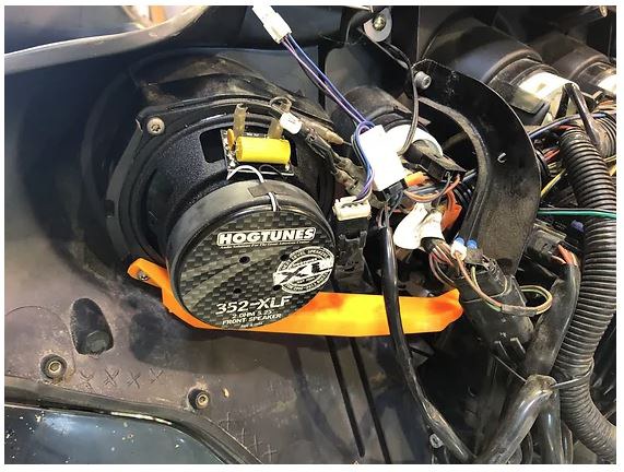 Hogtunes XL, 450 Watt Amp x 4 Speaker Kit. Fits Ultra Classic 1998-2013 & Tri Glide Ultra 2009-2013