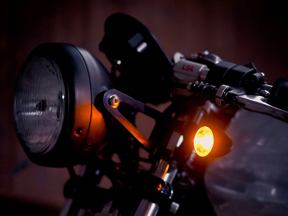 Bullet 1000 Dark LED Turn Signal - Black.
