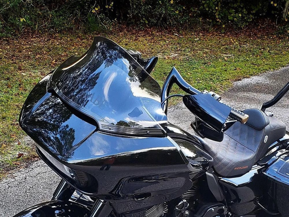 11in. Sports Flare Windshield - Dark Smoke Tint. Fits Road Glide 2015-2023