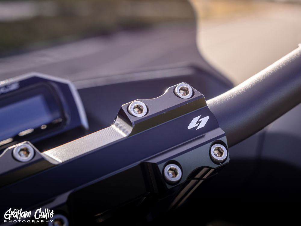 10in. Kickback x 1-1/8in. Clamp Isolated Riser Kit - Black. Fits 1-1/8in. Handlebar
