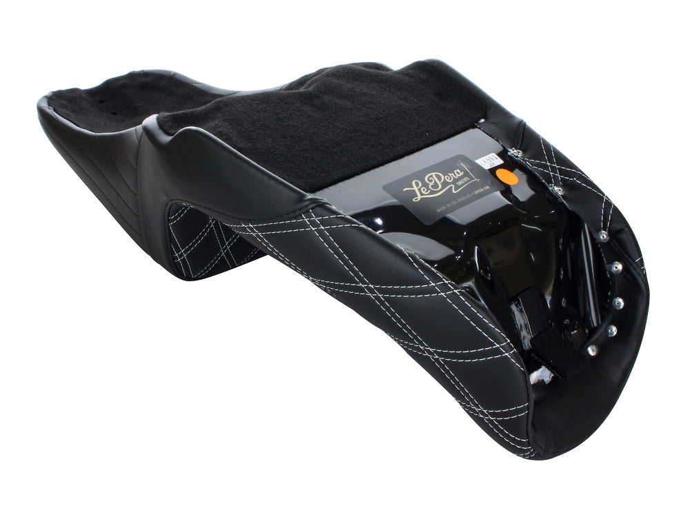 Kickflip Dual Seat with White Double Diamond Stitch. Fits Dyna 2006-2017.
