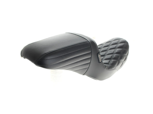 Kickflip Dual Seat with Black Double Diamond Stitch. Fits Dyna 1996-2003