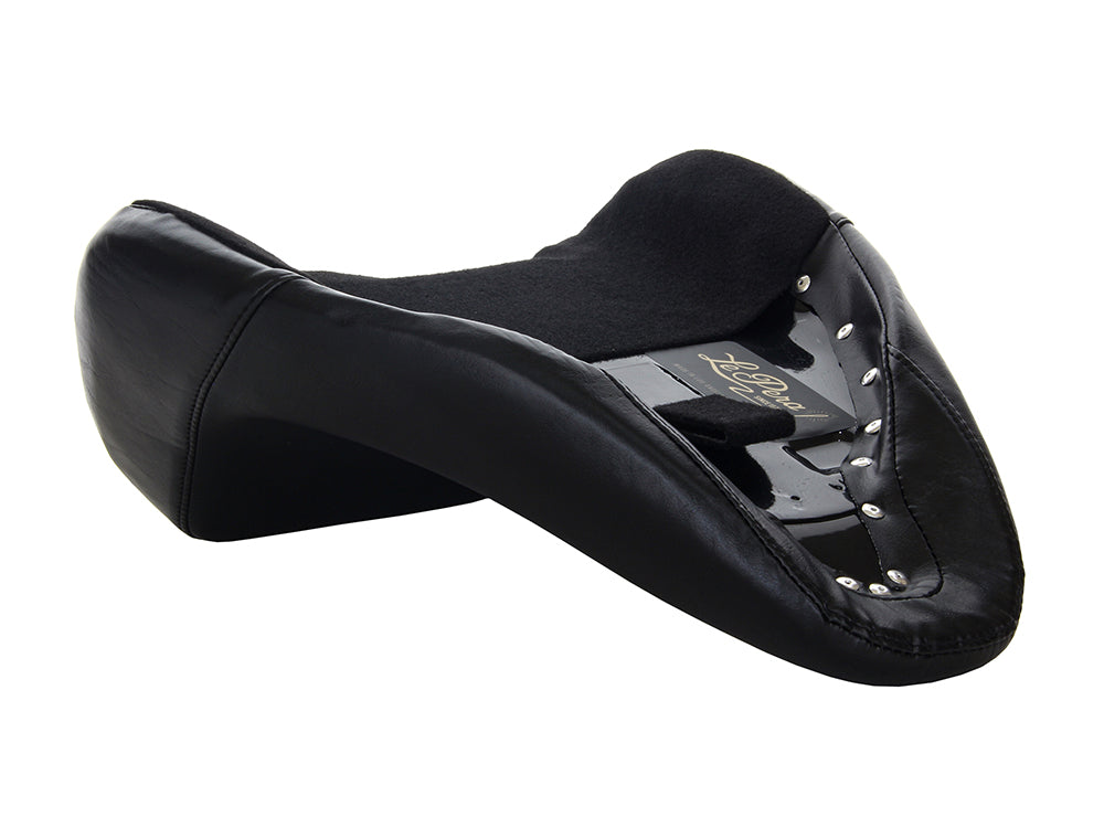 Bare Bones Solo Seat. Fits Fatboy 2018up & Breakout 2023up
