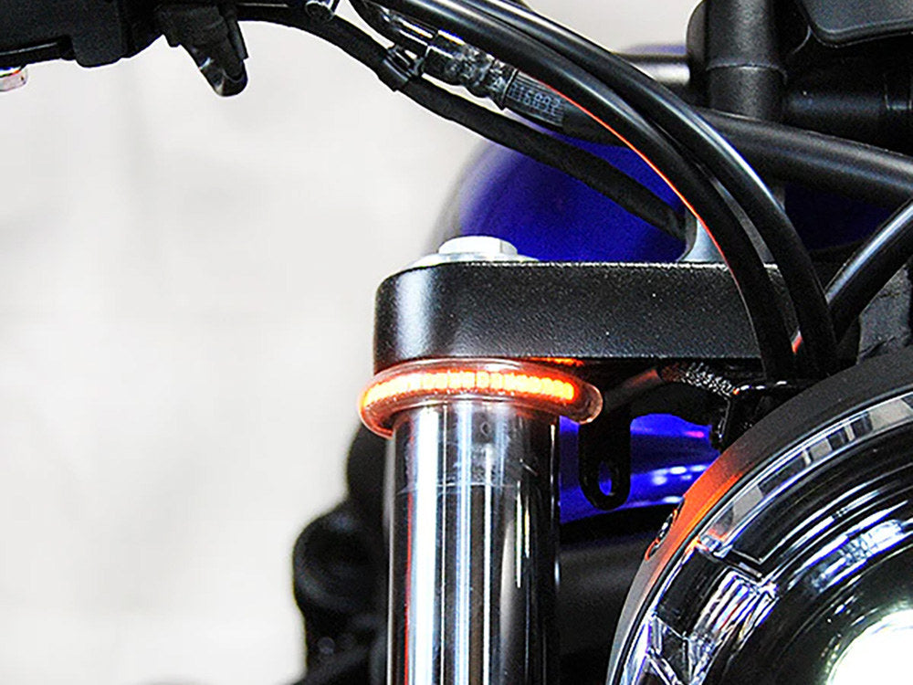 360 degrees Front Turn Signal with Clear Lens. Fits Honda CMX / Rebel 500cc 2017up
