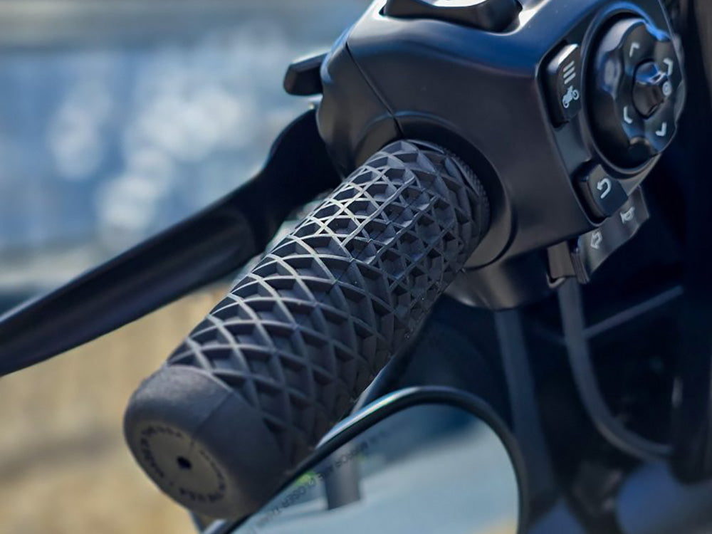 Vans/Cult 1in. Handgrips - Black.