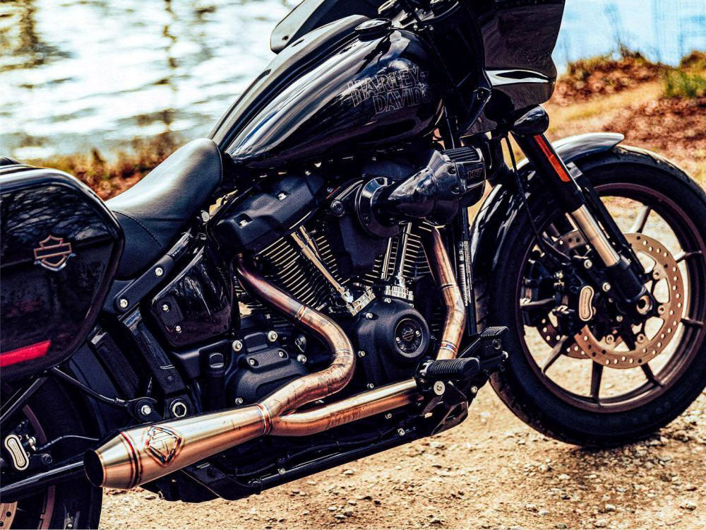 2-into-1 LaneSplitter Exhaust - Stainless Steel. Fits Softail 2018up Non-240 Rear Tyre Models.