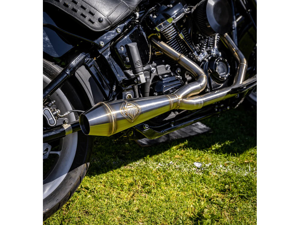 2-into-1 LaneSplitter Exhaust - Stainless Steel. Fits Softail 2018up Non-240 Rear Tyre Models.