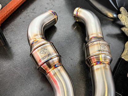 2-into-1 4.5in. Big Bore Exhaust With ProFlo Headers - Stainless Steel. Fits Softail 2018up Non-240 Rear Tyre Models.