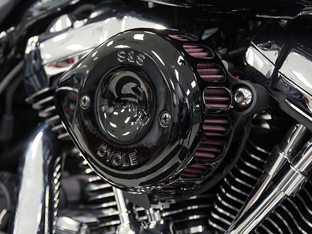 Mini Teardrop Air Cleaner Kit - Black. Fits Touring 2008-2016, Softail 2016-2017, CVO Softail 2011-2017 & Dyna Low Rider S 2016-2017 with Throttle-by-Wire