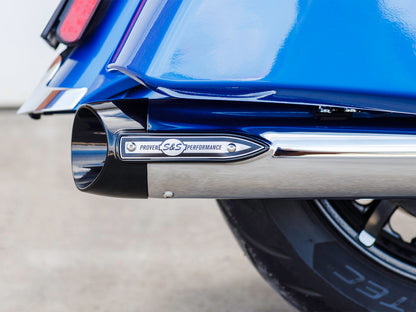 Broadhead 4in. Slip-On Mufflers - Chrome with Black End Caps. Fits Indian Big Twin 2014up with Hard Saddle Bags.