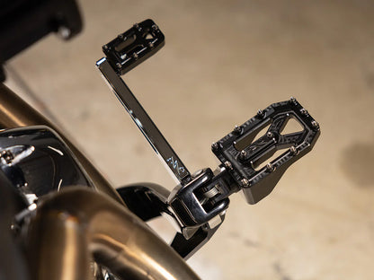Aggressor Footpegs - Black. Fits Softail 2018up Front Rider