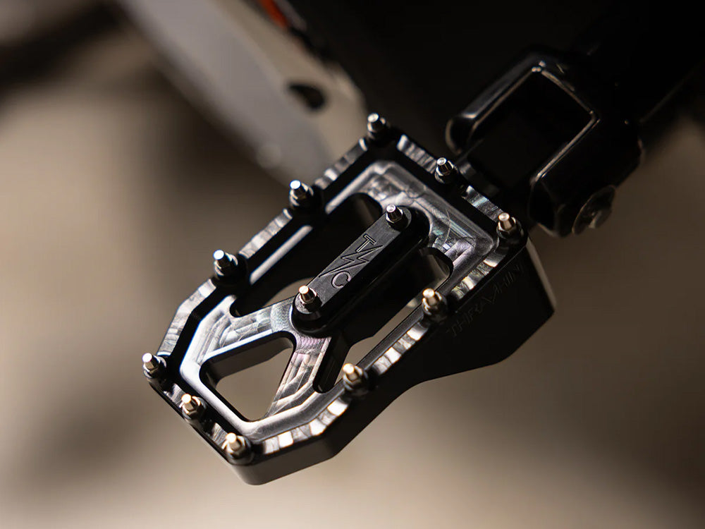 Aggressor Footpegs - Black. Fits Softail 2018up Rear Passenger