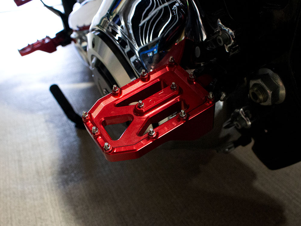 Aggressor Footpegs - Red. Fits Softail 2018up Rear Passenger