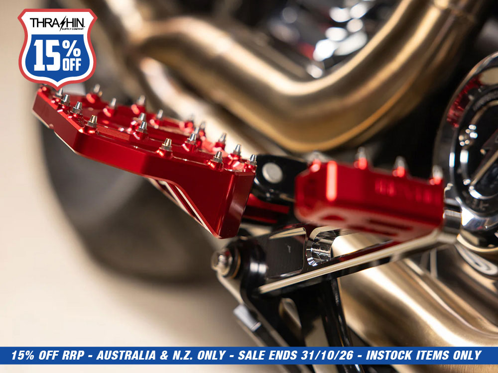 Aggressor Mini Floorboards with HD Male Mount - Red