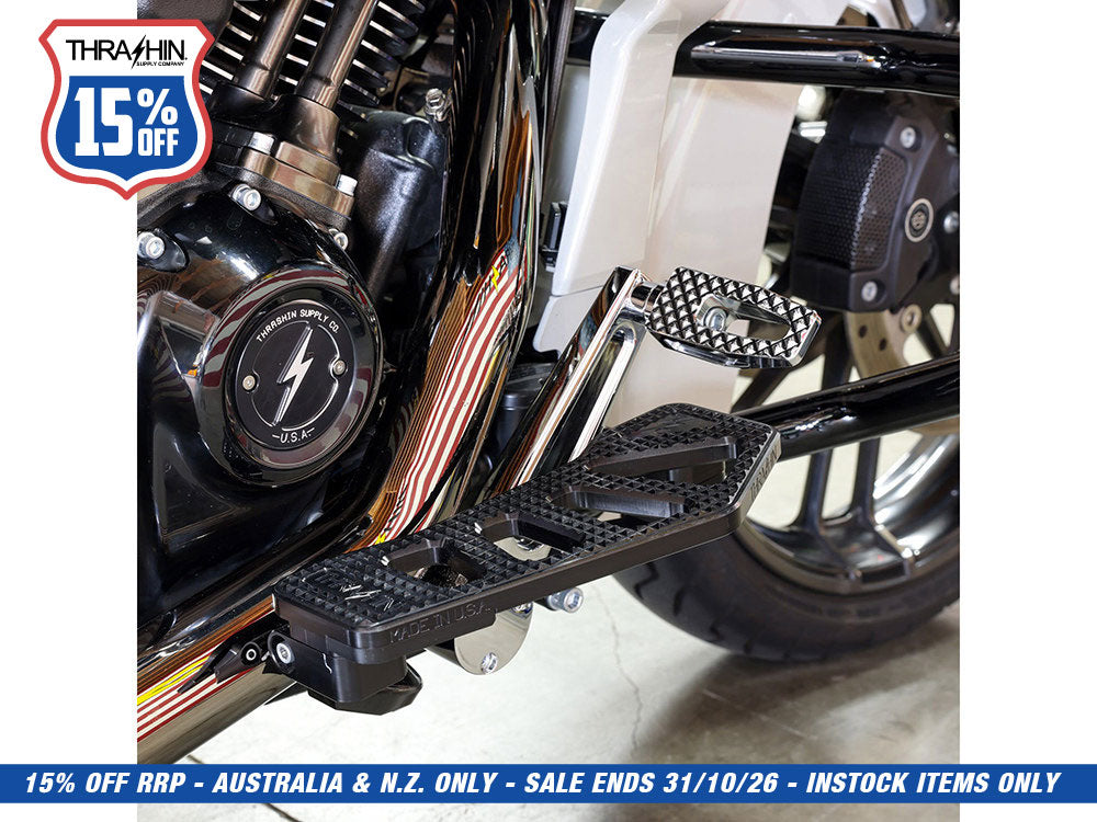 Black Apex Bagger Rider Floorboards. Fits Touring 1980up, FL Softail 1986-2017 & Dyna Switchback 2012-2016