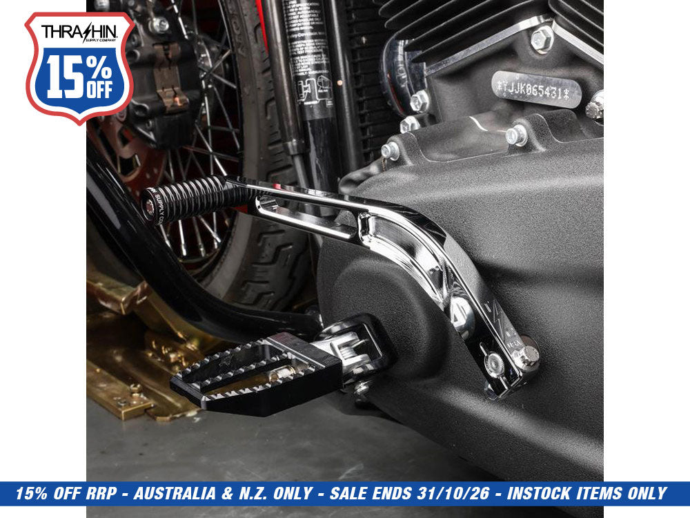 Billet Shift Lever - Chrome. Fits Softail 2018up with Mid Controls